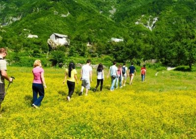 Preparation of the youth from Shengjergji as nature guide